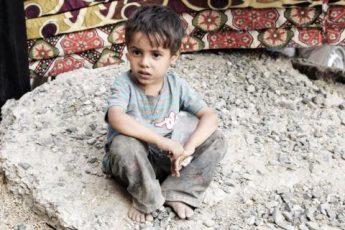 A young boy displaced by the conflict in Yemen. He is one of two million displaced Yemenis. IOM 2017