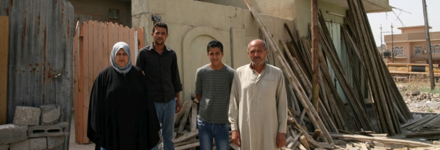 Amid ruins of war in Mosul, residents start to rebuild