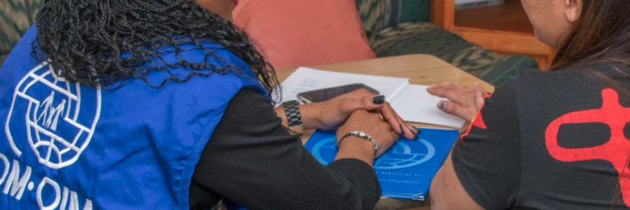 Experts meet to discuss development of handbook on protection and assistance to migrants in vulnerable situations Experts meet to discuss development of handbook on protection and assistance to migrants in vulnerable situations