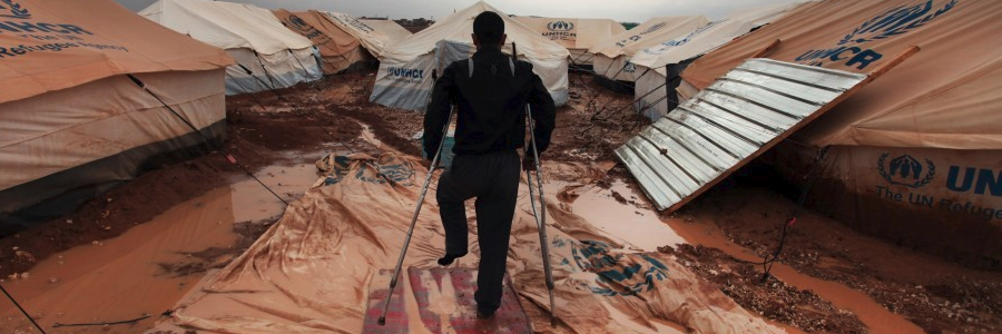 Syrian refugees trapped in a no man's land Syrian refugees trapped in a no man's land