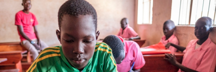 UNHCR convenes dialogue on global compact on refugees UNHCR convenes dialogue on global compact on refugees