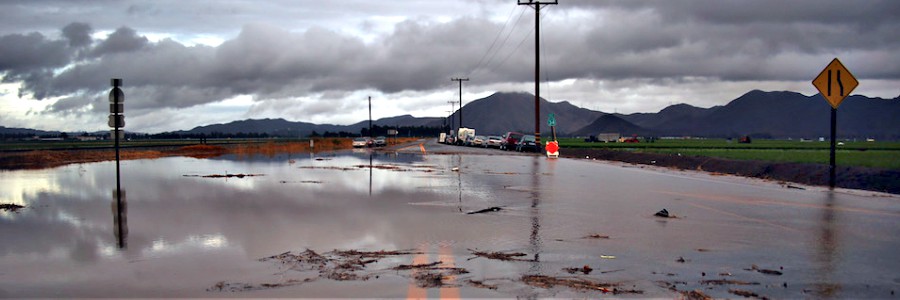 Near-record warm temperatures fuel deadly, costly weather events in 2017 Near-record warm temperatures fuel deadly, costly weather events in 2017
