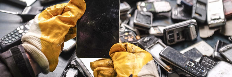 Urban mining to reduce environmental footprint of consumer goods Urban mining to reduce environmental footprint of consumer goods