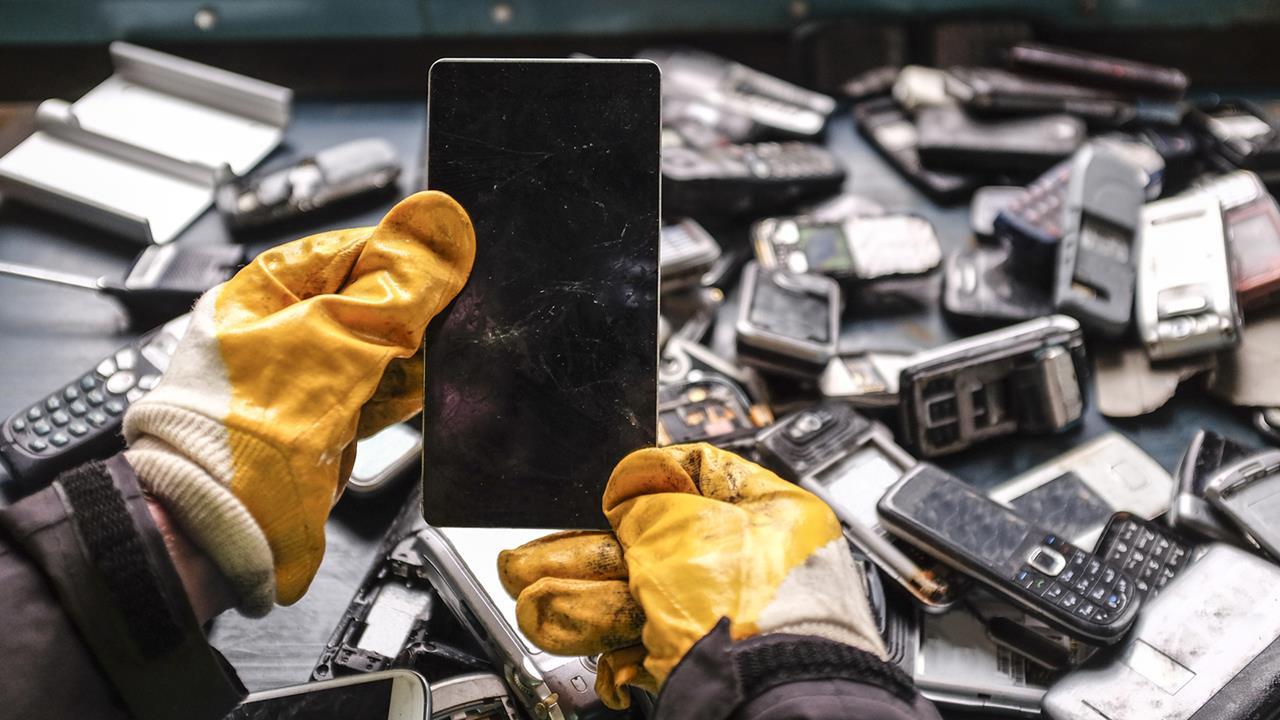 Regional cooperation on e-waste management in Latin-American countries Regional cooperation on e-waste management in Latin-American countries