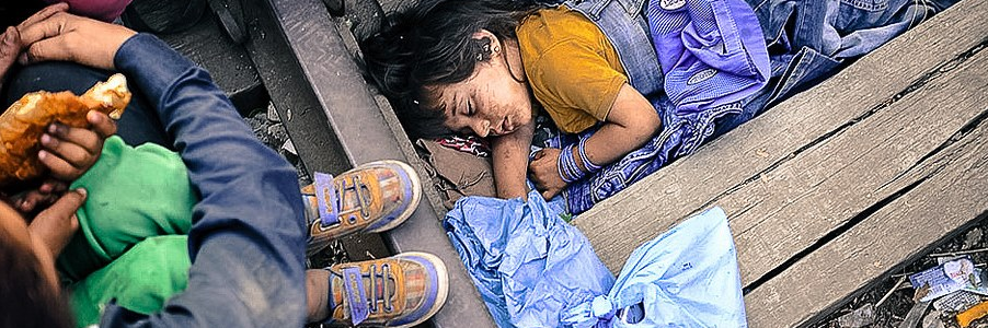 Afghan refugees in Syria forced to move on to Romania Afghan refugees in Syria forced to move on to Romania