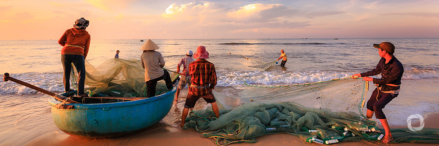 FAO and WorldFish forge partnership to build the resilience of fishers and fish farmers FAO and WorldFish forge partnership to build the resilience of fishers and fish farmers