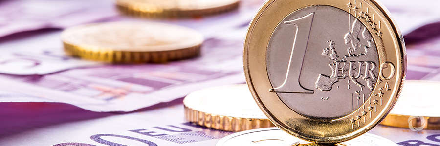 KfW makes record commitment of EUR 9.7 billion: significant rise in support for developing countries and emerging economies KfW makes record commitment of EUR 9.7 billion: significant rise in support for developing countries and emerging economies