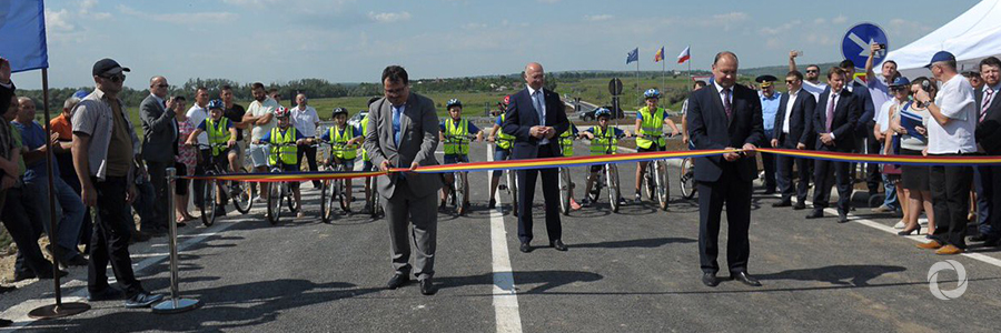 EU-funded Ungheni bypass to provide quicker, safer journeys in Moldova EU-funded Ungheni bypass to provide quicker, safer journeys in Moldova