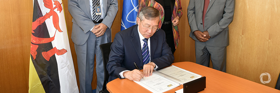 Brunei Darussalam signs its first country programme framework (CPF) for 2017–2022 Brunei Darussalam signs its first country programme framework (CPF) for 2017–2022