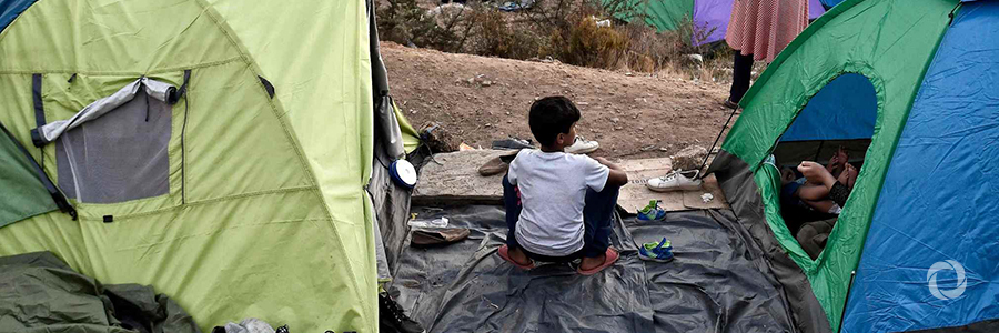 UNHCR urges Greece to accelerate emergency measures to address conditions on Samos and Lesvos UNHCR urges Greece to accelerate emergency measures to address conditions on Samos and Lesvos