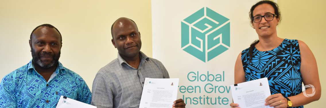GGGI signs project agreement with Vanuatu Government to implement solar water pumping project GGGI signs project agreement with Vanuatu Government to implement solar water pumping project