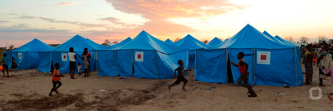 Massive cholera vaccine campaign planned for cyclone-ravaged Mozambique, as UN calls for 'urgent' step-up in support Massive cholera vaccine campaign planned for cyclone-ravaged Mozambique, as UN calls for 'urgent' step-up in support