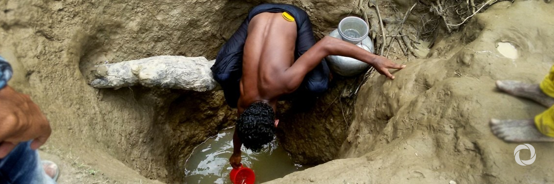 Longer dry season shrinks water supply for Rohingya refugees to critical levels Longer dry season shrinks water supply for Rohingya refugees to critical levels
