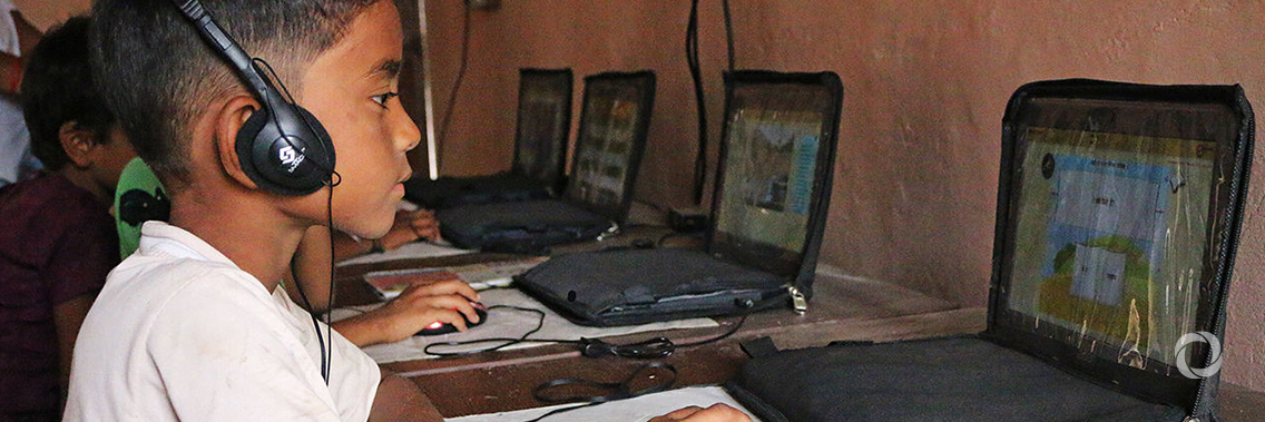 UK aid funds world’s biggest educational technology research project