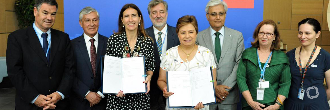 Chile and the UN sign host country agreement for COP25 Chile and the UN sign host country agreement for COP25