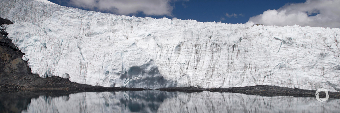 Glaciers are melting and air pollution is the cause Glaciers are melting and air pollution is the cause
