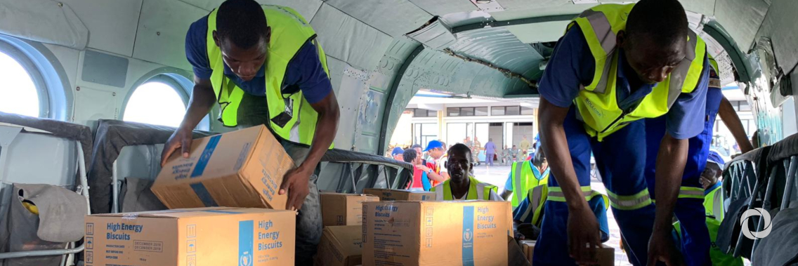 World Food Programme expands emergency operation in Zimbabwe as drought and economic hardship plunge millions into hunger World Food Programme expands emergency operation in Zimbabwe as drought and economic hardship plunge millions into hunger