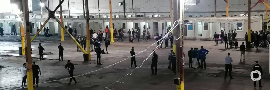 IOM warns of humanitarian crisis as migrants evicted from Bosnian camp IOM warns of humanitarian crisis as migrants evicted from Bosnian camp
