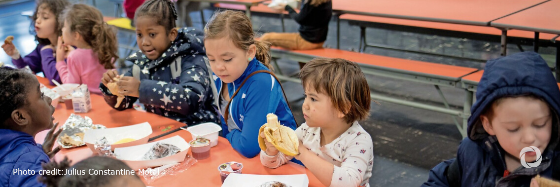 UNESCO and the WFP unite for school health and nutrition to help children bounce back after school closures UNESCO and the WFP unite for school health and nutrition to help children bounce back after school closures