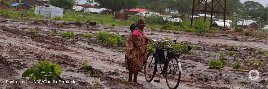 UNHCR scales up response as thousands flee attacks in northern Mozambique UNHCR scales up response as thousands flee attacks in northern Mozambique