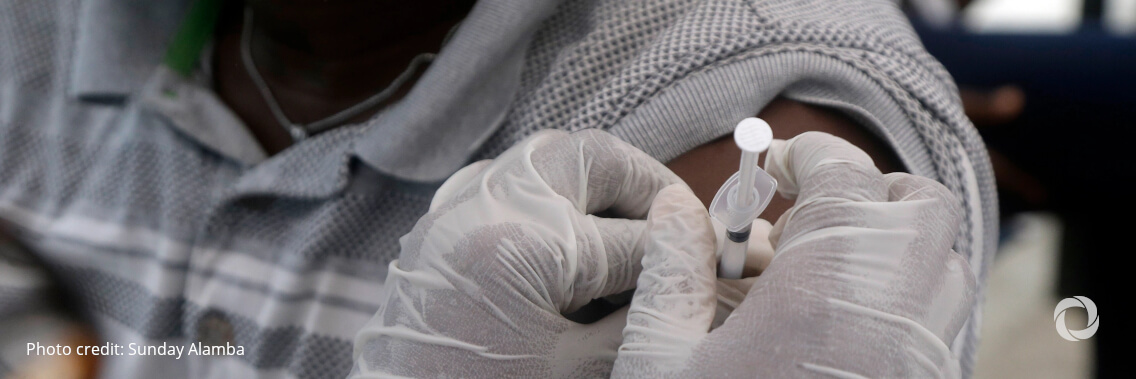 Gavi and humanitarian agencies partner to deliver COVID-19 vaccines to the most vulnerable people in the world Gavi and humanitarian agencies partner to deliver COVID-19 vaccines to the most vulnerable people in the world