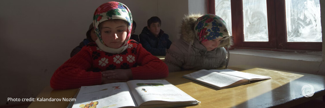Tajikistan receives food aid in support of WFP’s school feeding programme
