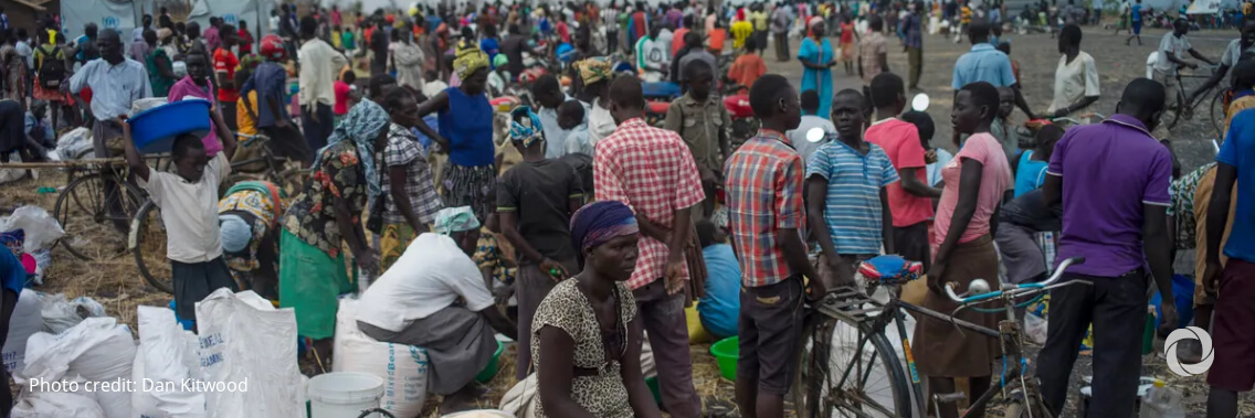 Thousands flee into Uganda following clashes in DR Congo