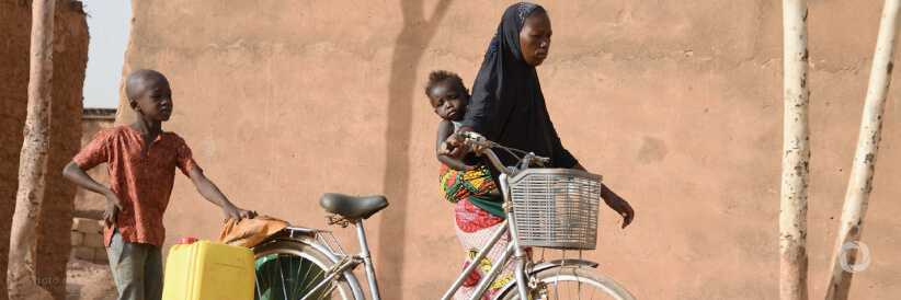 Funding from the European Union helps WFP provide sustained and life-saving food assistance in Burkina Faso Funding from the European Union helps WFP provide sustained and life-saving food assistance in Burkina Faso