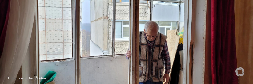 People in need delivers windows and stoves and repairs rooves as winter looms in Ukraine
