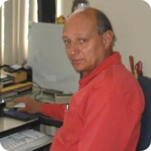 Carlos Ulises Leon Velarde, Agricultural systems analysis Specialist