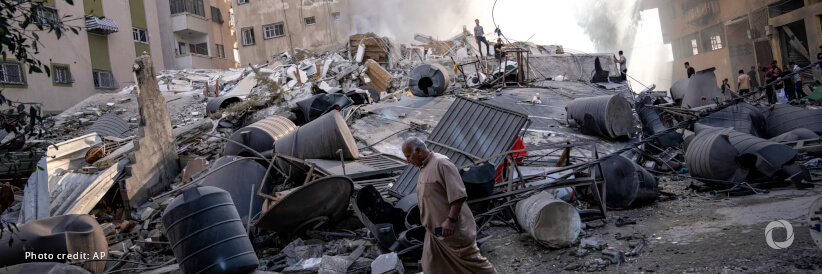 Gaza humanitarian crisis deepens as fighting rages on across the Strip Gaza humanitarian crisis deepens as fighting rages on across the Strip