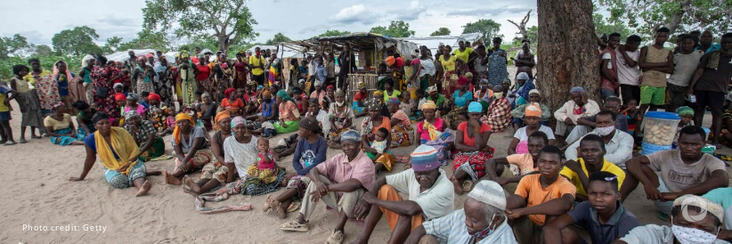 Humanitarian crisis worsens in northern Mozambique as thousands flee violence Humanitarian crisis worsens in northern Mozambique as thousands flee violence
