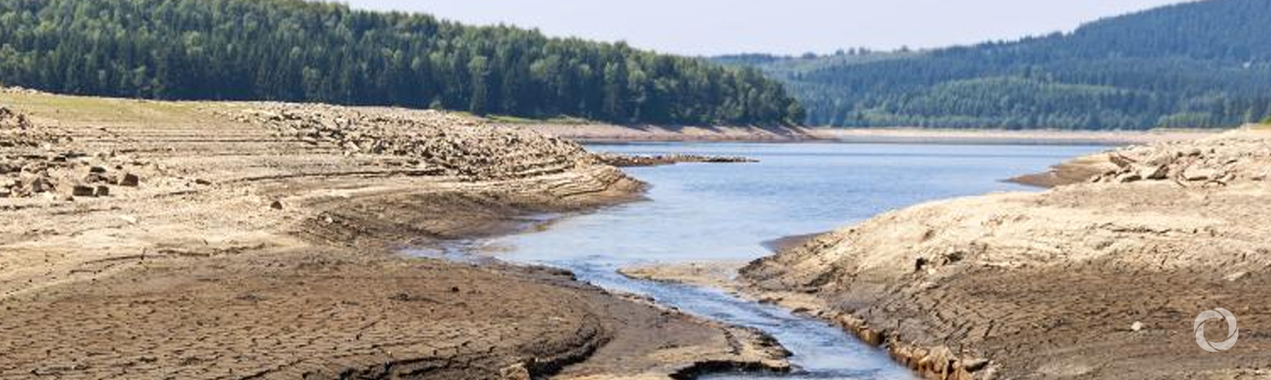 Hydrology as a science to drive solutions to Africa's water-related challenges Hydrology as a science to drive solutions to Africa's water-related challenges
