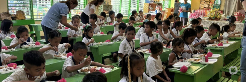 WFP supports the Philippine Government to help local farmers and schoolchildren through home-grown school feeding WFP supports the Philippine Government to help local farmers and schoolchildren through home-grown school feeding