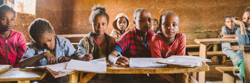 ECW and GPE support quality education for children affected by crisis ECW and GPE support quality education for children affected by crisis