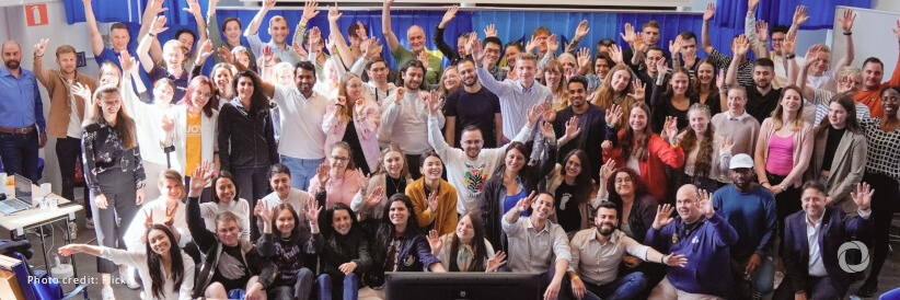 Commission expands youth participation with new Youth Report, Eurobarometer survey and online debate