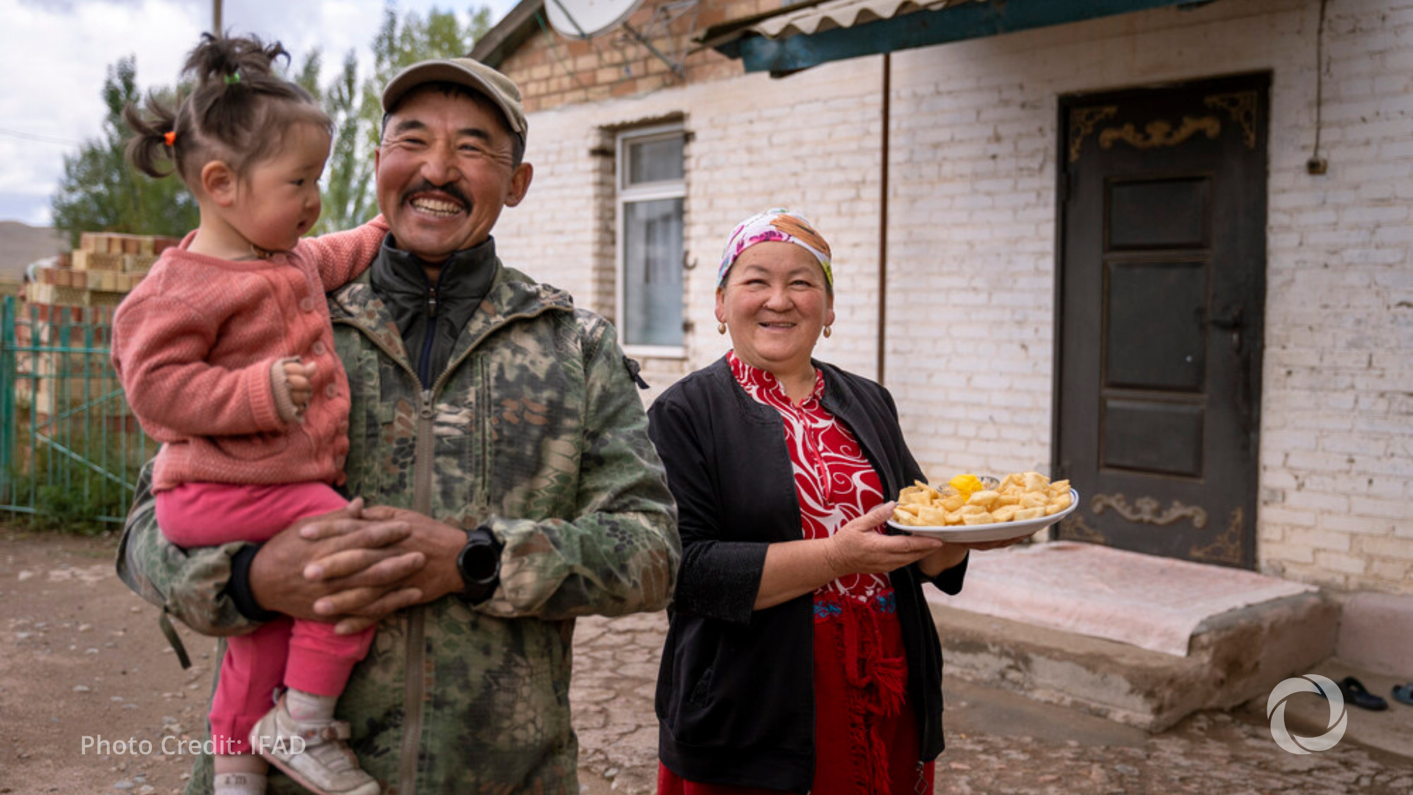 IFAD and Kompanion Bank help Kyrgyz families invest remittances