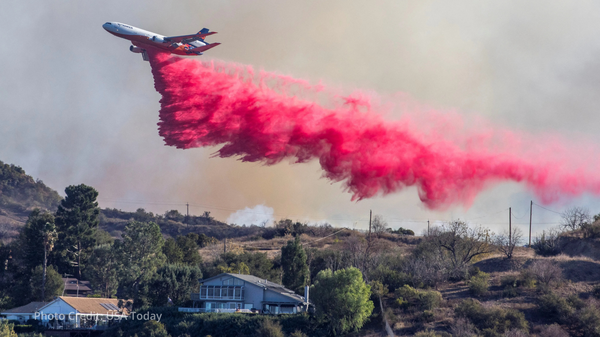 USDA signs fire retardant deal saving $153 million