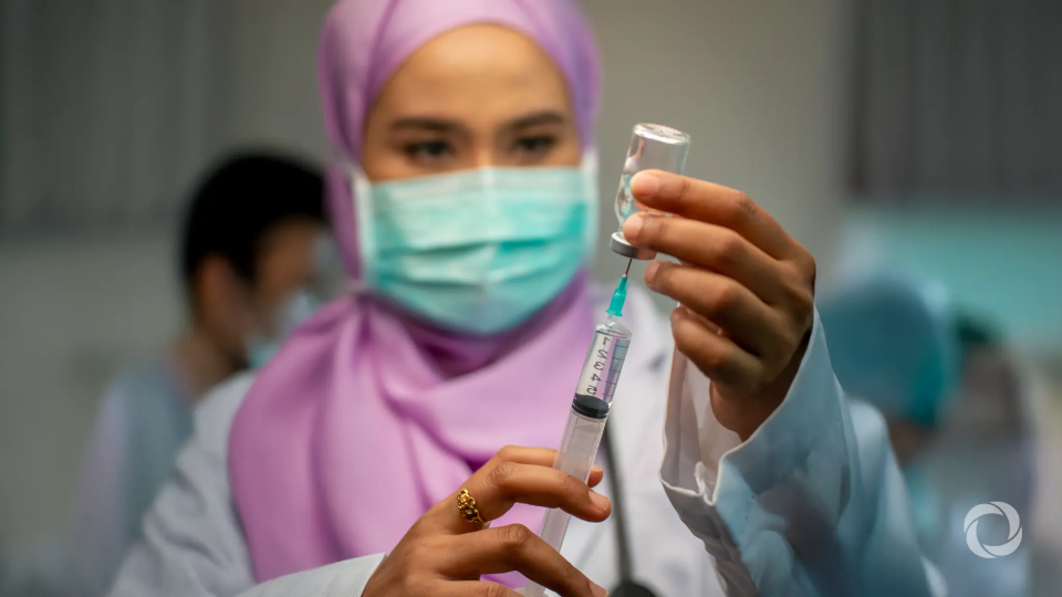 Pakistan begins nationwide girls' cancer protection program