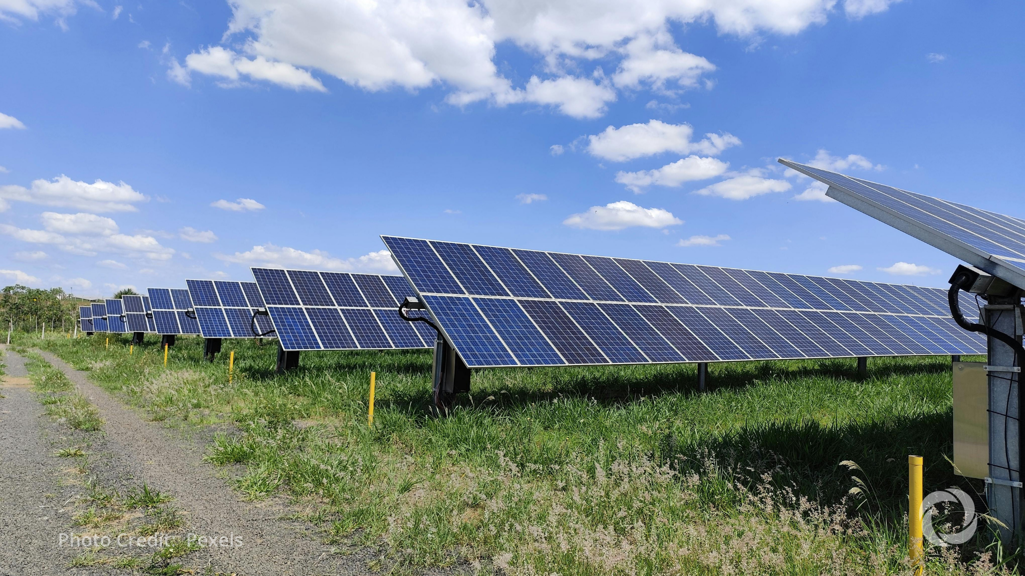 EIB commits €34 million for three solar parks in Romania