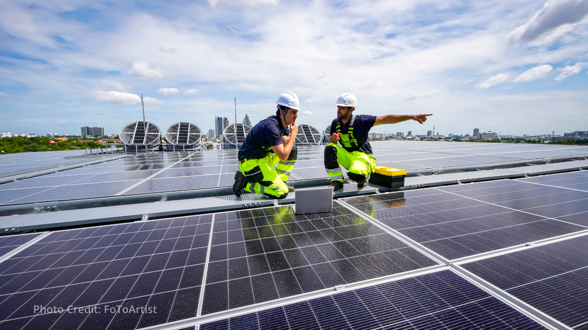 IFC powers up 2,235 telecom towers with clean energy across three African nations IFC powers up 2,235 telecom towers with clean energy across three African nations