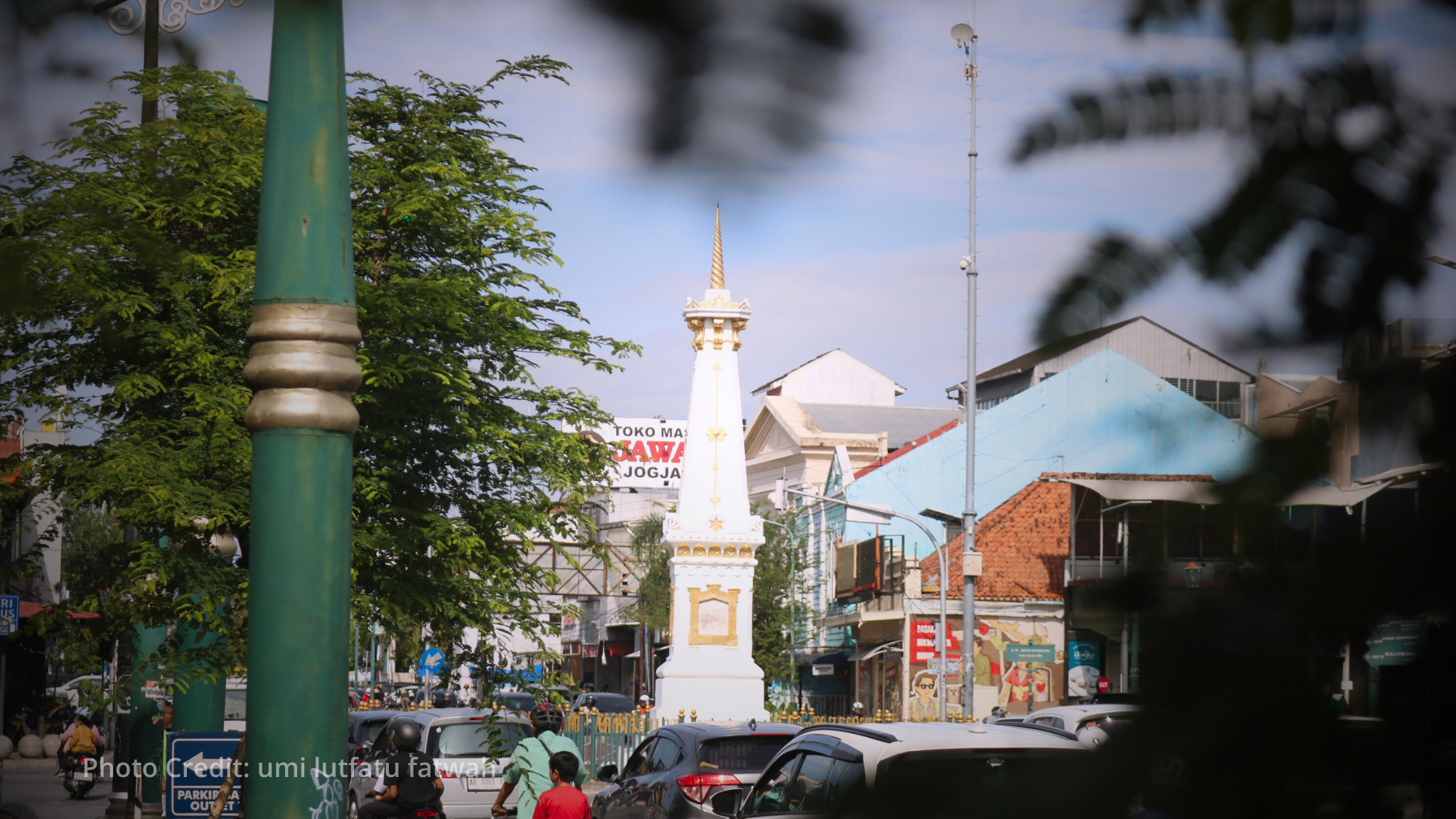 IFC and Linknet join forces to bring fast broadband to underserved cities across Indonesia IFC and Linknet join forces to bring fast broadband to underserved cities across Indonesia