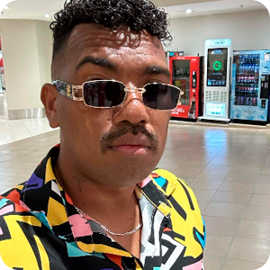 Selevasio Chandra, Multifaceted expert