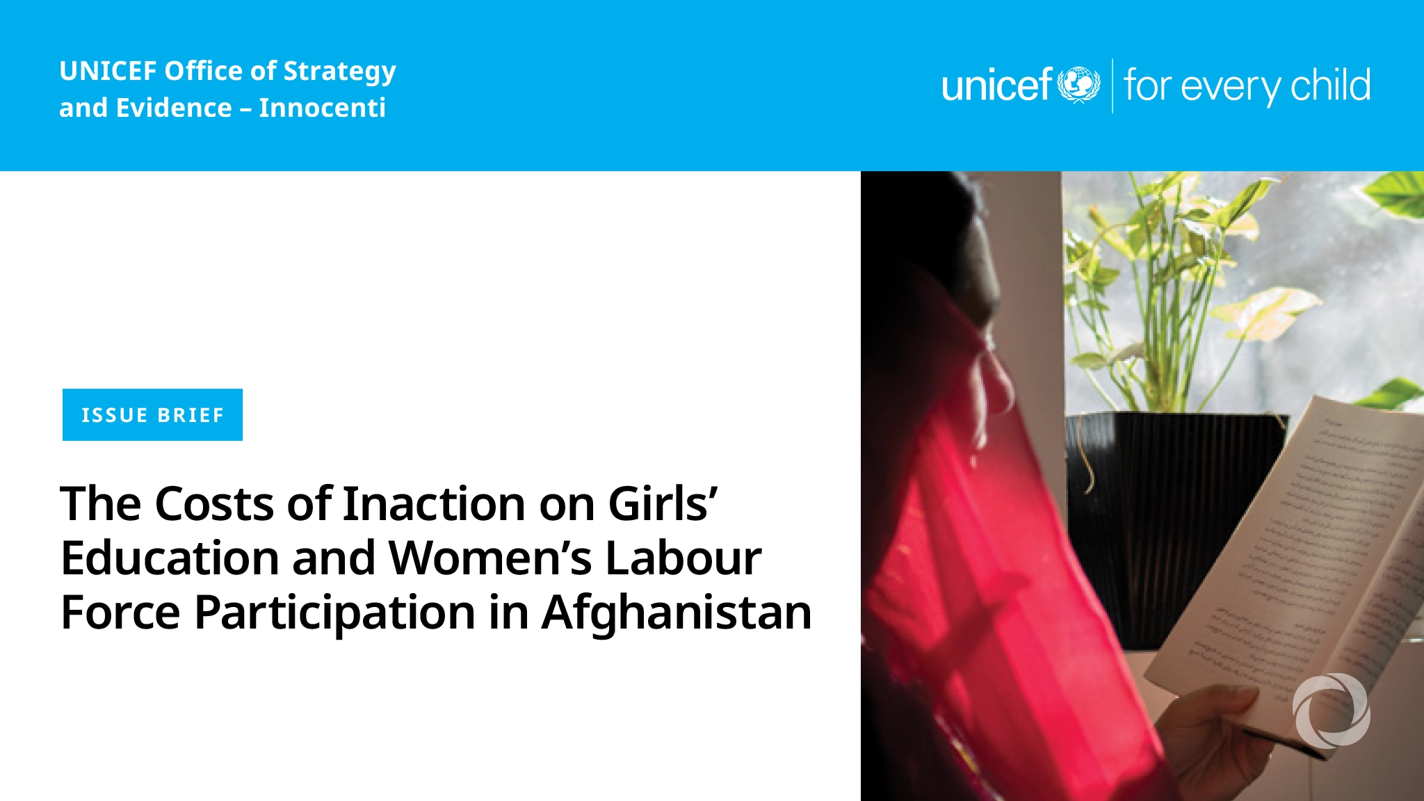 Afghanistan risks losing 25,000 women teachers and health workers Afghanistan risks losing 25,000 women teachers and health workers