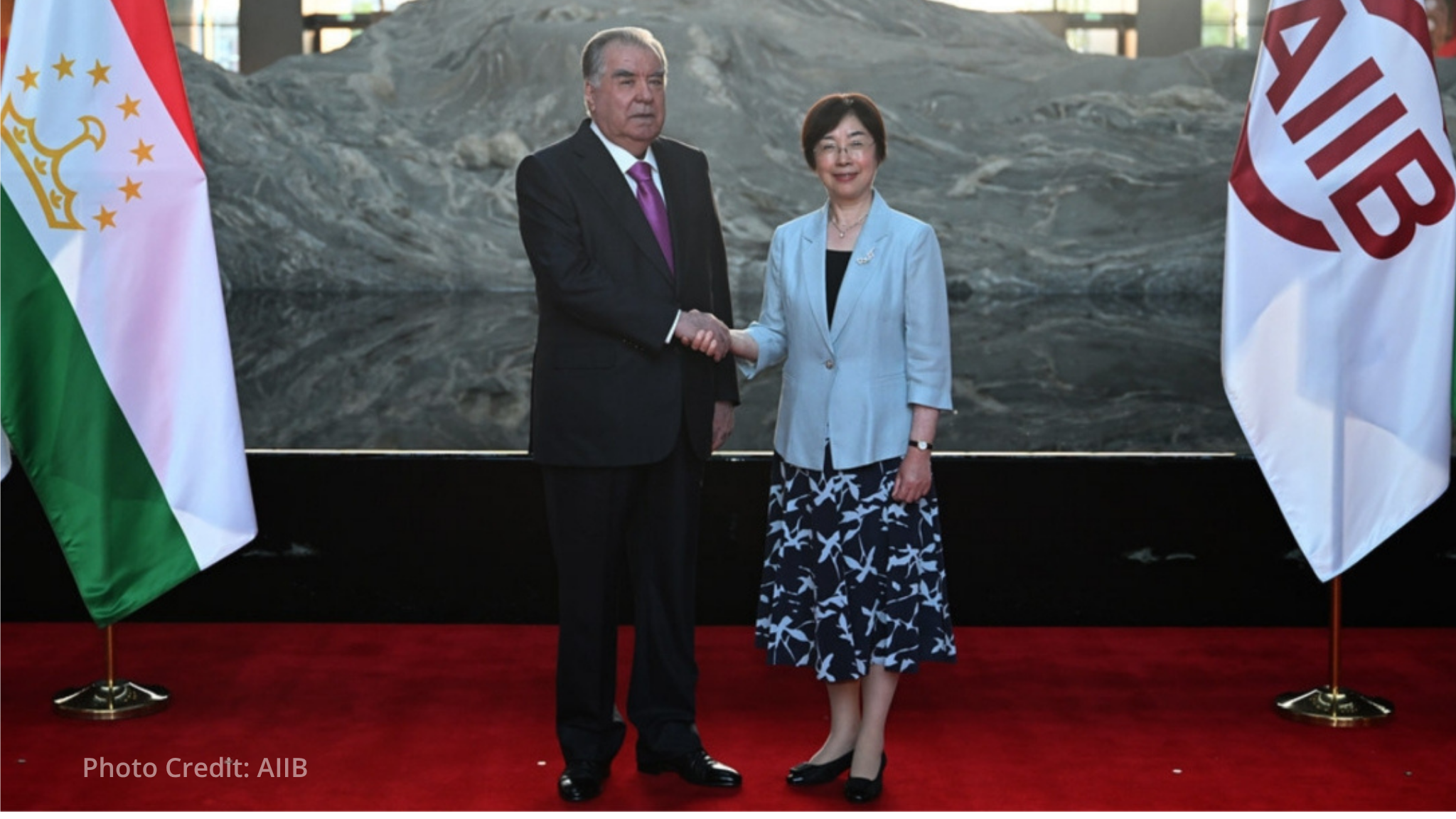 President of Tajikistan strengthens partnership with AIIB during Beijing visit