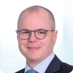 Jörg Zeuner, International senior executive