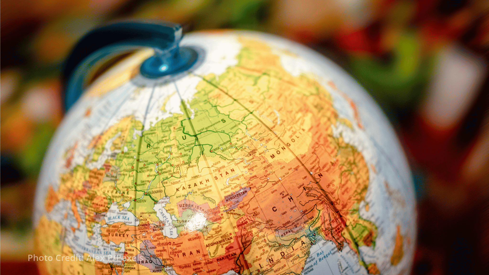 Local currency financing by development banks in Eurasia reaches 30% share over past decade