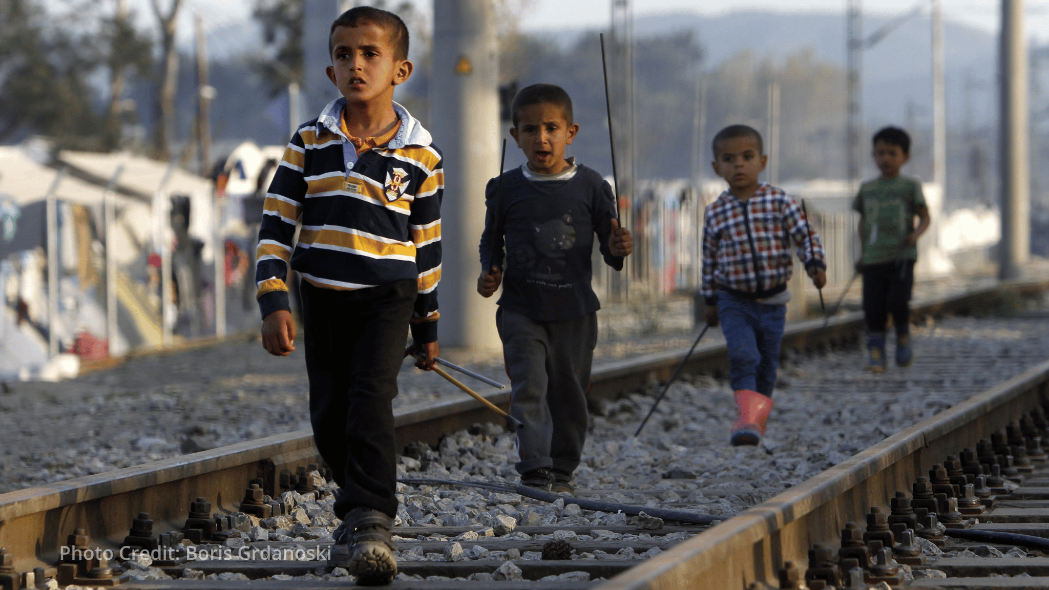 IOM warns smugglers target children as 20,800 of 31,100 reached Europe alone in 2025