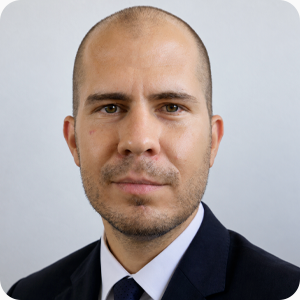 Daniel Olah, Economist and policy expert