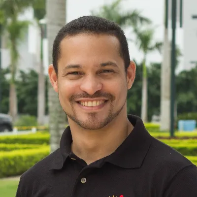 Aaron V.